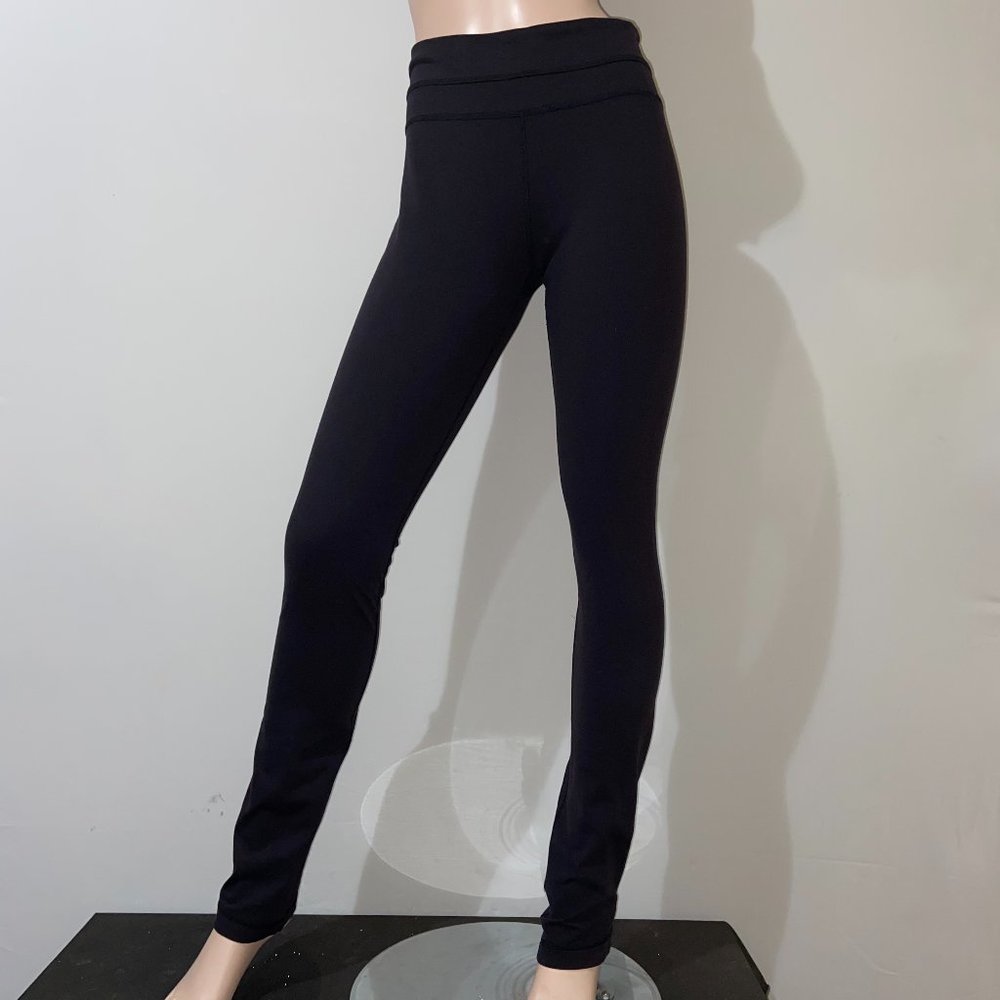 LULULEMON BLACK SKINNY GROOVE PANT 35" - 8